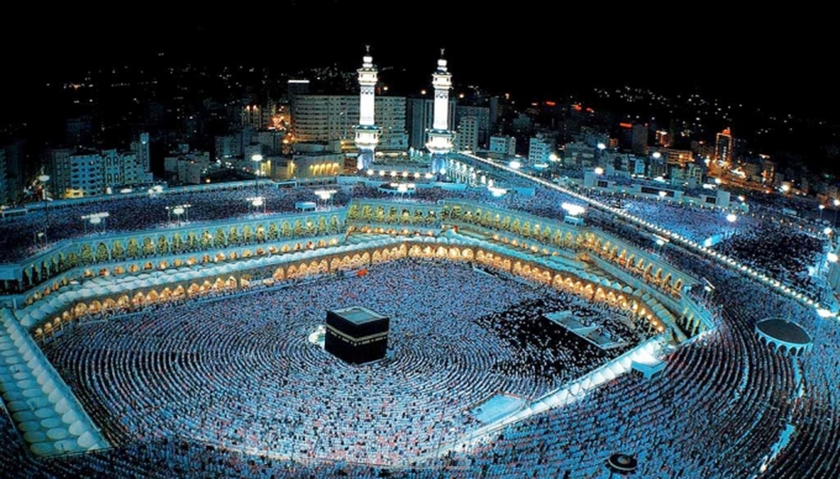 100 100