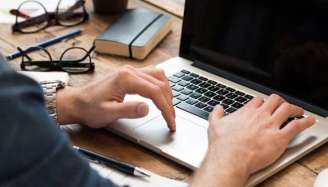 استخدام الكلمات المفتاحية في الوصف