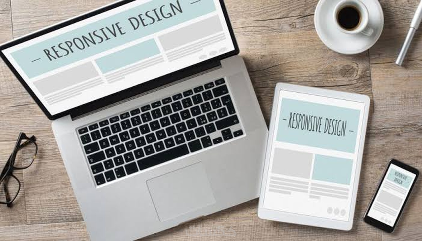 تصميم موقع بشكل محترف باستخدام htm+css+ bootstrap - خمسات
